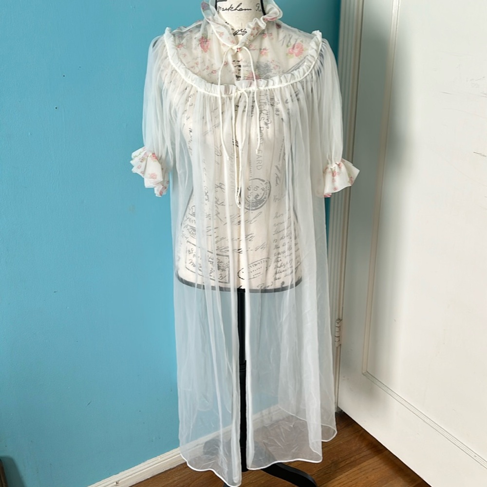 Miss Siren Vintage Sheer Robe